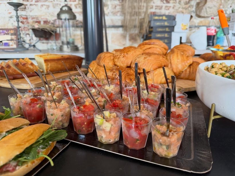 Verrines de tartare de saumon en cocktail dînatoire